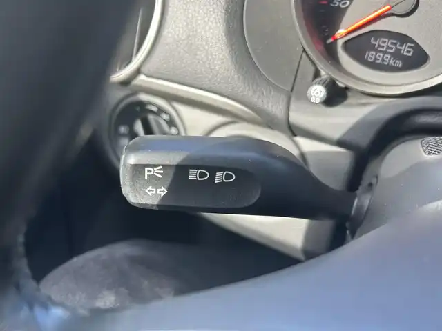 ポルシェ ボクスター 千葉県 2007(平19)年 5万km アトラスグレー 左ハンドル/5速MT/オープンカー/社外ディスプレイオーディオ/・AM/FM/BT/ビルトインETC/シートヒーター（D+N席）/純正フロアマット/アンチロック・ブレーキ・システム/純正17インチアルミホイール/エアバッグ（W+サイド）/保証書/扱説明書