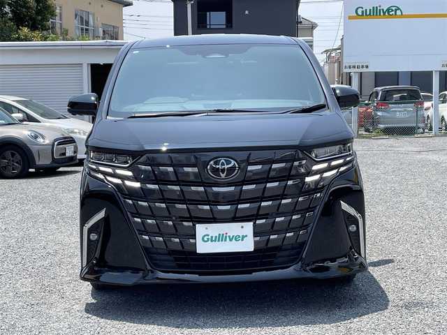 トヨタ アルファード Z 埼玉県 2024(令6)年 2.8万km ブラック ワンオーナー/左右独立ムーンルーフ/レザーシート/前席２列目エアシート＆シートヒーター/Ｄ席メモリー付前席２列目パワーシート/純正メモリナビ＆フルセグＴＶ/（ＵＳＢ＆ＨＤＭＩ＆ＢＴ）/フリップダウンモニター/全方位モニター/ビルトインＥＴＣ（２．０）/デジタルインナーミラー/Ｔｏｙｏｔａ　Ｓａｆｅｔｙ　Ｓｅｎｓｅ/・ＡＨＳ/・ＰＣＳ/・ＬＴＡ/・ＬＤＡ/・ＬＣＡ/・ＦＣＴＡ/・ＰＤＡ/・発進遅れ告知機能/・ＲＳＡ/・レーダークルーズコントロール/・ドライバー異常時対応システム/・ドライバーモニター/前後ドライブレコーダー/ＲＣＴＡ/ＰＫＳＢ/ＢＳＭ/ＨＵＤ/クリアランスソナー/置くだけ充電/安心降車アシスト/両側パワースライドドア/ステアリングヒーター/ウッドコンビステアリング/ステアリングリモコン/電動パーキングブレーキ/オートホールド/パワーバックドア/純正１８inアルミホイール/オートライト/ＬＥＤライト/フォグランプ/電動格納ミラー/続きは検査員入力