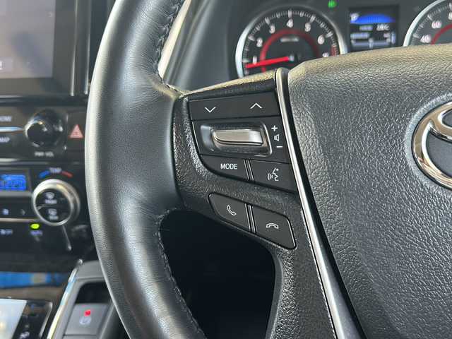 トヨタ アルファード S Cパッケージ 静岡県 2022(令4)年 2.9万km ホワイトパールクリスタルシャイン トヨタセーフティセンス/・プリクラッシュセーフティ/・アクティブクルーズコントロール/・レーンキープアシスト/・クリアランスソナー/・パーキングサポートブレーキ/・ブラインドスポットモニター/・リヤクロストラフィックアラート/・ロードサインアシスト/純正ディスプレイオーディオ/・フルセグTV/・Bluetooth/ミラーキャスト/HDMI/主要装備/・サンルーフ/・後席モニター/・レザーシート/・パワーバックドア/・バックモニター/・両側パワースライドドア/・ステアリングヒーター/・エアーシート/・デジタルインナーミラー/・ドライブレコーダー/・パワーシート