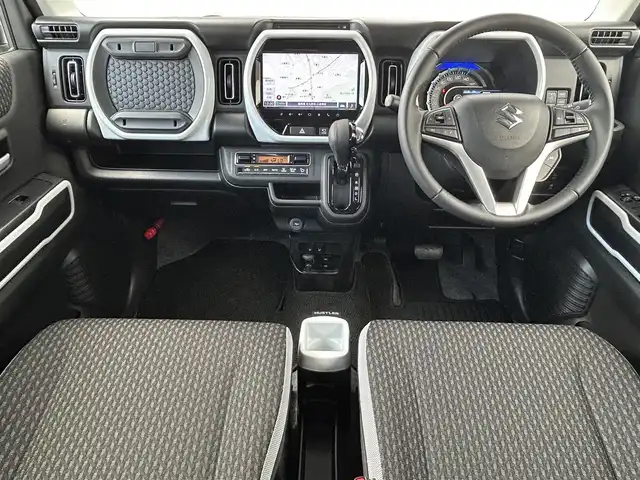 スズキ ハスラー HYBRID X 福岡県 2022(令4)年 0.1万km ブルーイッシュブラックパール3 ワンオーナー/純正9インチメモリナビ/(AM/FM/CD/DVD/スマートフォン連携/Bluetooth/フルセグTV)/サイド/バックカメラ/全方位モニター/スズキセーフティサポート/・デュアルカメラブレーキサポート/・リヤパーキングセンサー/・アダプティブクルーズコントロール/・車線逸脱警報機能/・誤発進抑制機能/・ふらつき警告機能/・先行車発進お知らせ機能/・ハイビームアシスト/オートライト/クリアランスソナー/コーナーセンサー/アイドリングストップ/純正15インチアルミホイール/シートヒーター(D/N)/ドライブレコーダー【HDR361GW】/360度メインカメラ、リアカメラ搭載/USB端子×3/電源ソケット×1/シートバックテーブル/純正フロアマット/革巻きステアリング/ドアバイザー/電格ウィンカーミラー/スペアキー×1/保証書/取扱説明書