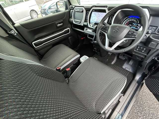スズキ ハスラー HYBRID X 福岡県 2022(令4)年 0.1万km ブルーイッシュブラックパール3 ワンオーナー/純正9インチメモリナビ/(AM/FM/CD/DVD/スマートフォン連携/Bluetooth/フルセグTV)/サイド/バックカメラ/全方位モニター/スズキセーフティサポート/・デュアルカメラブレーキサポート/・リヤパーキングセンサー/・アダプティブクルーズコントロール/・車線逸脱警報機能/・誤発進抑制機能/・ふらつき警告機能/・先行車発進お知らせ機能/・ハイビームアシスト/オートライト/クリアランスソナー/コーナーセンサー/アイドリングストップ/純正15インチアルミホイール/シートヒーター(D/N)/ドライブレコーダー【HDR361GW】/360度メインカメラ、リアカメラ搭載/USB端子×3/電源ソケット×1/シートバックテーブル/純正フロアマット/革巻きステアリング/ドアバイザー/電格ウィンカーミラー/スペアキー×1/保証書/取扱説明書