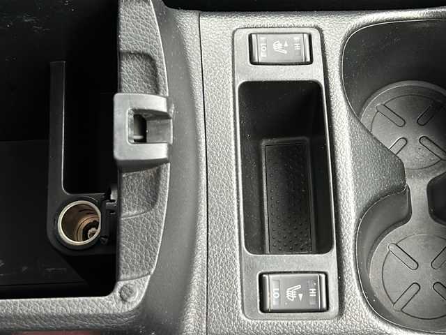 日産 エクストレイル 20X 岩手県 2015(平27)年 20万km ブリリアントホワイトパール 純正メモリナビ　バックカメラ　フルセグ　Ｂｌｕｅｔｏｏｔｈ　ＡＵＸ接続　ＣＤ／ＤＶＤ再生　フロントフォグランプ　ＳＴＥＩＮＥＲアルミホイール　前席シートヒーター　オートライト　ＥＴＣ　スマートキー