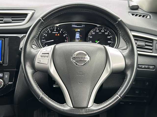 日産 エクストレイル 20X 岩手県 2015(平27)年 20万km ブリリアントホワイトパール 純正メモリナビ　バックカメラ　フルセグ　Ｂｌｕｅｔｏｏｔｈ　ＡＵＸ接続　ＣＤ／ＤＶＤ再生　フロントフォグランプ　ＳＴＥＩＮＥＲアルミホイール　前席シートヒーター　オートライト　ＥＴＣ　スマートキー