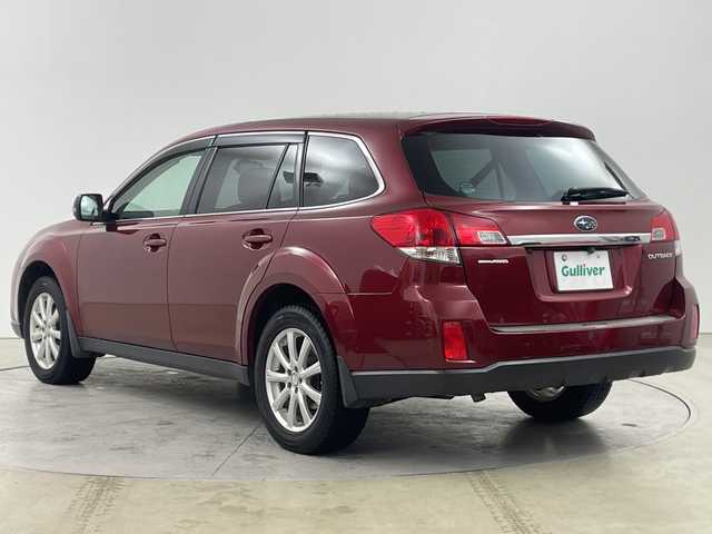スバル アウトバック 2．5i Lパッケージ 道央・札幌 2010(平22)年 10.3万km カメリアレッドパール ・４WD/・社外ナビ/・DVD.CD.SD.BT.ワンセグ/・バックカメラ/・SIドライブ/・ドライブレコーダー/・パドルシフト/・HIDライト/オートライト/・クルーズコントロール/・パワーシートフロント左右/・ビルトインETC/・スマートキーｘ２
