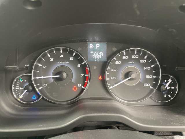 スバル アウトバック 2．5i Lパッケージ 道央・札幌 2010(平22)年 10.3万km カメリアレッドパール ・４WD/・社外ナビ/・DVD.CD.SD.BT.ワンセグ/・バックカメラ/・SIドライブ/・ドライブレコーダー/・パドルシフト/・HIDライト/オートライト/・クルーズコントロール/・パワーシートフロント左右/・ビルトインETC/・スマートキーｘ２