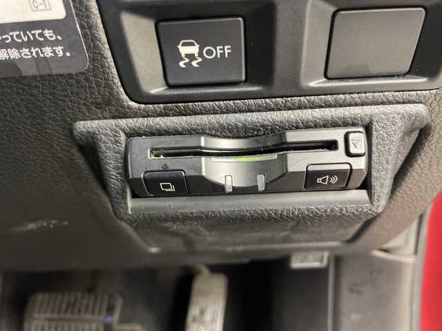 スバル アウトバック 2．5i Lパッケージ 道央・札幌 2010(平22)年 10.3万km カメリアレッドパール ・４WD/・社外ナビ/・DVD.CD.SD.BT.ワンセグ/・バックカメラ/・SIドライブ/・ドライブレコーダー/・パドルシフト/・HIDライト/オートライト/・クルーズコントロール/・パワーシートフロント左右/・ビルトインETC/・スマートキーｘ２