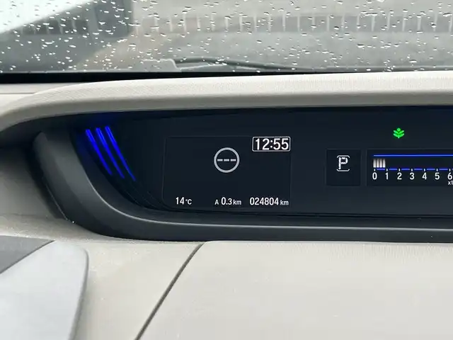ホンダ フリード G ホンダセンシング 千葉県 2020(令2)年 2.5万km クリスタルブラックパール 純正メモリナビ/(フルセグTV/BT/CD/DVD/FM/AM)/バックカメラ/ドライブレコーダー前後/衝突被害軽減システム/車線逸脱警報/レーダークルーズコントロール/両側パワースライドドア/横滑り防止装置/ビルトインETC/アイドリングストップ/フォグランプ/オートライト/ウィンカーミラー/電動格納ミラー/シートリフター/プッシュスタート/スマートキー/フロアマット/スペアキー