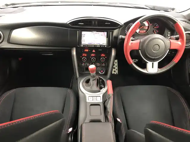 トヨタ ８６ GT 愛知県 2012(平24)年 3.9万km サテンホワイトパール モデリスタエアロ　/社外ナビ　/・Bluetooth/・フルセグ/・USB/・SD音楽録音/バックカメラ　/パドルシフト　/スポーツモード　/ＡＡＣ　/ＥＴＣ　/ＨＩＤ　/フォグ　/オートライト　/スマートキー　/アルミホイール　/保証書/取説/記録簿/スペアキー