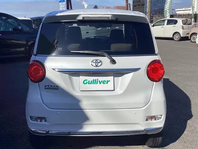 トヨタ ピクシスジョイ F G SAⅢ 鹿児島県 2021(令3)年 0.3万km シャイニングホワイトパール ワンオーナー/禁煙車/プッシュスタート/スマートキー/純正ナビ/フルセグTV/バックカメラ/Bluetoothオーディオ/レーダーブレーキ/オートハイビーム/アイドリングストップ/オートリトラクタブルミラー/コーナーセンサー/LEDヘッドライト、フォグ