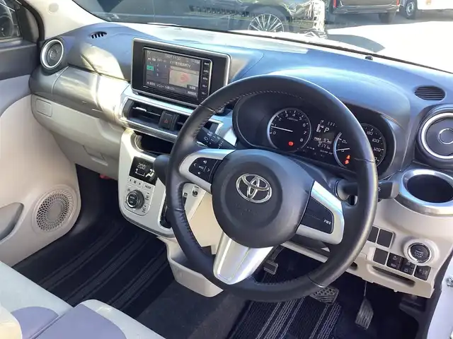 トヨタ ピクシスジョイ F G SAⅢ 鹿児島県 2021(令3)年 0.3万km シャイニングホワイトパール ワンオーナー/禁煙車/プッシュスタート/スマートキー/純正ナビ/フルセグTV/バックカメラ/Bluetoothオーディオ/レーダーブレーキ/オートハイビーム/アイドリングストップ/オートリトラクタブルミラー/コーナーセンサー/LEDヘッドライト、フォグ