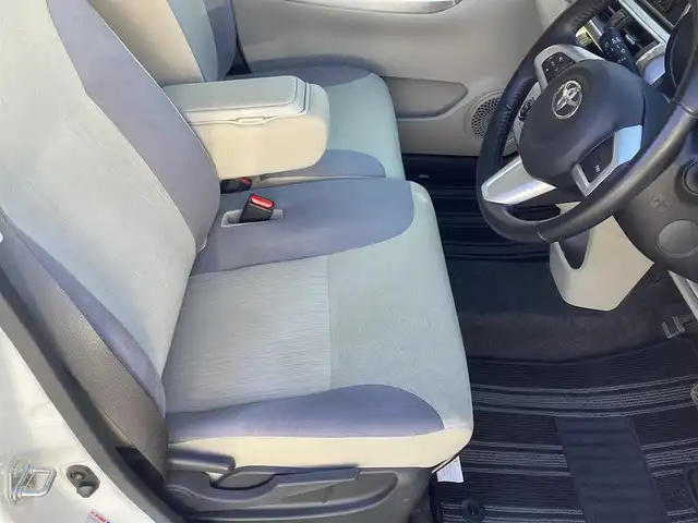 トヨタ ピクシスジョイ F G SAⅢ 鹿児島県 2021(令3)年 0.3万km シャイニングホワイトパール ワンオーナー/禁煙車/プッシュスタート/スマートキー/純正ナビ/フルセグTV/バックカメラ/Bluetoothオーディオ/レーダーブレーキ/オートハイビーム/アイドリングストップ/オートリトラクタブルミラー/コーナーセンサー/LEDヘッドライト、フォグ