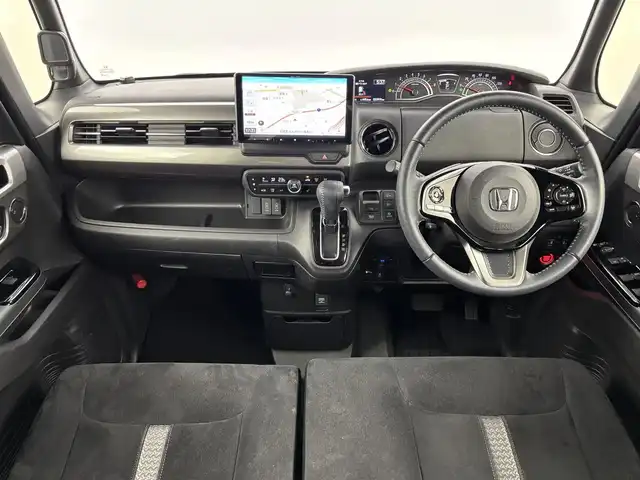 ホンダ Ｎ ＢＯＸ カスタム L スタイル+ブラック 福岡県 2023(令5)年 3.4万km プラチナホワイトパール 社外ナビ／フルセグＴＶ　/バックカメラ　/ＥＴＣ　/レーダークルーズコントロール　/コーナーセンサー　/衝突被害軽減ブレーキ　/レーンキープ　/両側電動スライドドア　/シートヒーター　/プッシュスタート　/純正１４インチアルミホイール/LEDヘッドライト