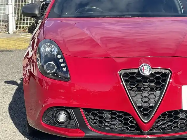 アルファロメオ ジュリエッタ ヴェローチェ 宮城県 2018(平30)年 3.7万km 赤 社外前後ドラレコ/社外ナビ/(ＢＴ、フルセグＴＶ、ＣＤ、ラジオ)/レザーシート黒/パワーシート/(運転席、助手席)/パッセンジャーシートベルトインジケーター/運転席シートヒーター/(運転席のみ)/ＥＴＣ