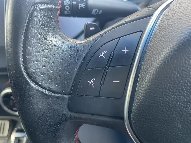 アルファロメオ ジュリエッタ ヴェローチェ 宮城県 2018(平30)年 3.7万km 赤 社外前後ドラレコ/社外ナビ/(ＢＴ、フルセグＴＶ、ＣＤ、ラジオ)/レザーシート黒/パワーシート/(運転席、助手席)/パッセンジャーシートベルトインジケーター/運転席シートヒーター/(運転席のみ)/ＥＴＣ