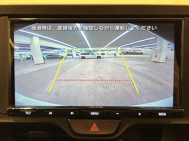 トヨタ ヤリス X 道央・札幌 2023(令5)年 1.4万km プラチナホワイトパールマイカ /4WD//寒冷地仕様//社外メモリナビ(FM/AM/BT/AUX)//バックカメラ//レーダークルーズコントロール//ETC//オートライト//オートハイビーム//PCS//RSA//LTA//プッシュスタート//スマートキー//積み込みスタッドレスタイヤ社外AW（新品）