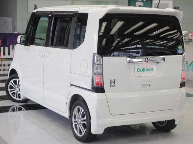 ホンダ Ｎ ＢＯＸ G SSパッケージ 千葉県 2015(平27)年 8.8万km プレミアムホワイトパール 純正ナビ/バックカメラ/ＡＭ　／　ＦＭ　／　ＣＤ　/ＡＵＸ/両側パワースライドドア/ＥＴＣ/ＣＴＢＡ/純正１４インチＡＷ/ウインカーミラー/横滑り防止装置/ヘッドライトレベライザー　/取説/保証書/スペアキー