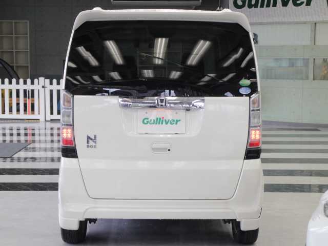 ホンダ Ｎ ＢＯＸ G SSパッケージ 千葉県 2015(平27)年 8.8万km プレミアムホワイトパール 純正ナビ/バックカメラ/ＡＭ　／　ＦＭ　／　ＣＤ　/ＡＵＸ/両側パワースライドドア/ＥＴＣ/ＣＴＢＡ/純正１４インチＡＷ/ウインカーミラー/横滑り防止装置/ヘッドライトレベライザー　/取説/保証書/スペアキー