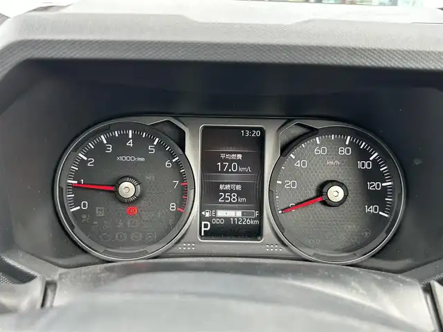 ダイハツ タフト G クロムベンチャー 奈良県 2023(令5)年 1.2万km フォレストカーキメタリック ガラスルーフ　/ディスプレイオーディオ　/ルーフラック　/アラウンドビューモニター　/ＥＴＣ /革巻きステアリング /ブレーキホールド /電子パーキング /クリアランスソナー /LEDヘッドライト /前席シートヒーター