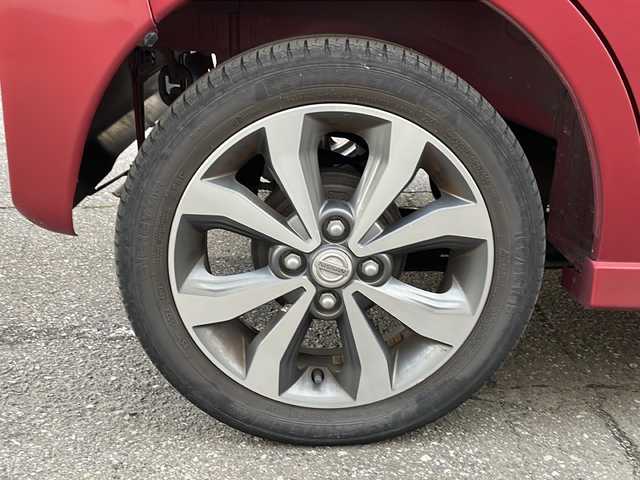 日産 デイズ ルークス ハイウェイスターX Gパッケージ 福井県 2016(平28)年 10万km スパークリングレッド/ブラック 純正メモリナビゲーション/（CD/DVDS/BT）/フルセグテレビ/アラウンドビューモニター/エマージェンシーブレーキ/純正15インチアルミホイール/HIDヘッドライト/フォグランプ/リアサーキュレーター/両側電動スライドドア/ETC/ステアリングリモコン/プッシュスタート/スマートキー/保証書/取扱説明書