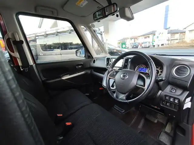 日産 デイズ ルークス ハイウェイスターX Gパッケージ 熊本県 2016(平28)年 10万km スパークリングレッド/ブラック 純正ナビ/【フルセグTV/Bluetooth/CD/DVD】/全周囲/バックカメラ/両側パワースライドドア/衝突軽減防止装置/オートライト/ウィンカーミラー/革巻きステアリング/ステアリングスイッチ/純正15インチAW/プッシュスタート/スマートキー/ETC/純正フロアマット/ベンチシート/アイドリングストップ/横滑り防止装置