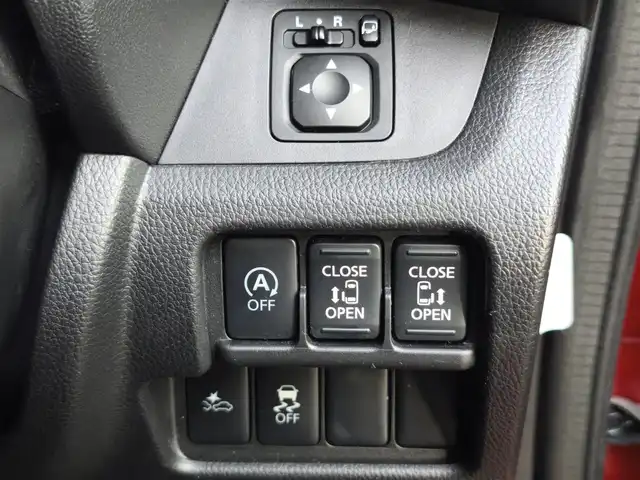 日産 デイズ ルークス ハイウェイスターX Gパッケージ 熊本県 2016(平28)年 10万km スパークリングレッド/ブラック 純正ナビ/【フルセグTV/Bluetooth/CD/DVD】/全周囲/バックカメラ/両側パワースライドドア/衝突軽減防止装置/オートライト/ウィンカーミラー/革巻きステアリング/ステアリングスイッチ/純正15インチAW/プッシュスタート/スマートキー/ETC/純正フロアマット/ベンチシート/アイドリングストップ/横滑り防止装置