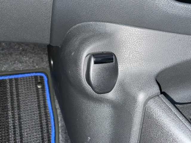 日産 ノート e－パワー メダリスト 静岡県 2019(令1)年 2.6万km ダークメタルグレー /純正ナビ/地デジTV//純正CD/DVD/Bluetooth//バック/アラウンドビューモニター//エマージェンシーブレーキ//ＬＥＤヘッドライト//社外15インチＡＷ//オートライト