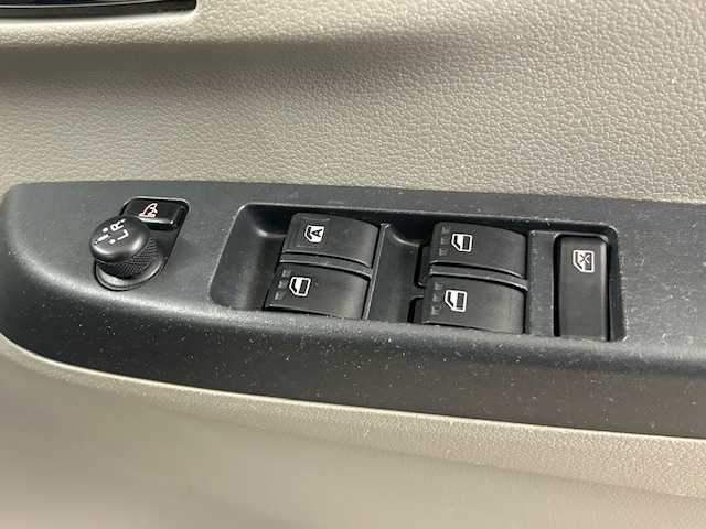 ダイハツ ミラ イース X メモリアルエディション 静岡県 2012(平24)年 9.5万km ライトローズマイカメタリック 社外7型ナビ　AVN119M/（ラジオ/CD/ワンセグ/iPod）/アイドリングストップ/ETC/純正14インチアルミホイール/ハロゲンヘッドライト/盗難防止装置/ドアバイザー/電動格納ミラー/ISOFIX/スペアキー/リモコンキー/ダブルエアバック