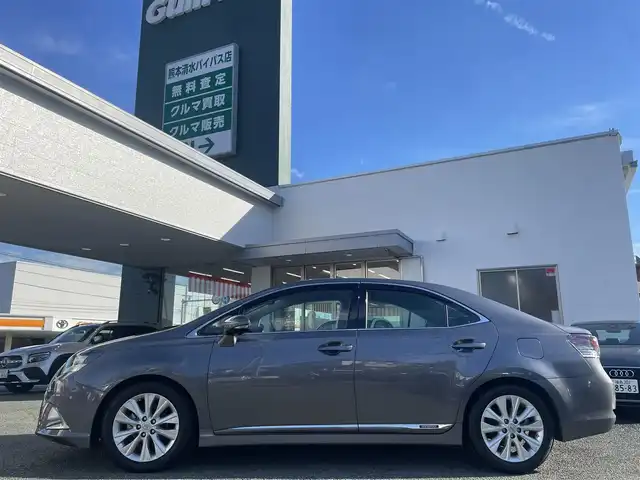 レクサス ＨＳ 250h 熊本県 2016(平28)年 7.7万km マーキュリーグレーマイカ ワンオーナー/純正ナビ/【フルセグTV/Bluetooth/CD/DVD】/バックカメラ/レーダークルーズコントロール/プリクラッシュセーフティー/クリアランスソナー/前席パワーシート/オートLEDライト/ウィンカーミラー/純正17インチAW/革巻きステアリング/ステアリングスイッチ/ETC2.0/ドライブレコーダー/純正フロアマット/純正ドアバイザー/プッシュスタート/スマートキー