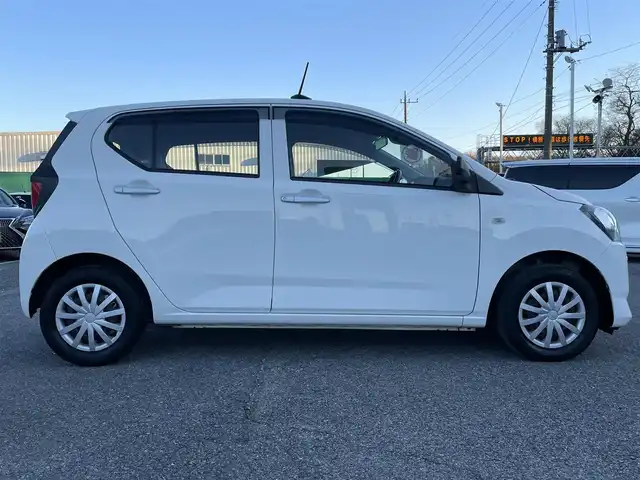 ダイハツ ミラ イース L SAⅢ 千葉県 2020(令2)年 2.6万km ホワイト スマートアシストIII/・衝突軽減ブレーキ/・車線逸脱警報機能/・オートマチックハイビーム/社外SDナビ【AVIC-RZ003】/キーレスキー/前後コーナーセンサー/社外ドライブレコーダー/ヘッドライトレベライザー/アイドリングストップ/ドアバイザー/新車時保証書＆取扱説明書