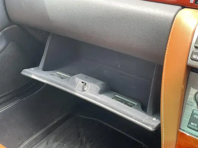 トヨタ ソアラ 430SCV 静岡県 2001(平13)年 12.5万km シルバーM マークレビンソンサウンド/純正ナビ　/ブラウンレザーシート　/前席PWシート＆シートヒーター　/クルコン  /ステアリングリモコン　/ウッドコンビステアリング/木目調パネル/オートライト /純正１８インチAW /スペアキー/保証書/取説