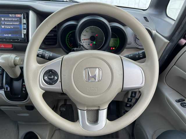 ホンダ Ｎ ＢＯＸ G Lパッケージ 栃木県 2012(平24)年 8.8万km プレミアムディープロッソパール スペアキー/スマートキー/ＥＴＣ/片側パワースライドドア/盗難防止装置/横滑り防止装置/アイドリングストップ/純正ナビ/ワンセグＴＶ/Bluetooth/スペアキー/バックカメラ/ウォークスルー/プッシュスタート/純正フロアマット