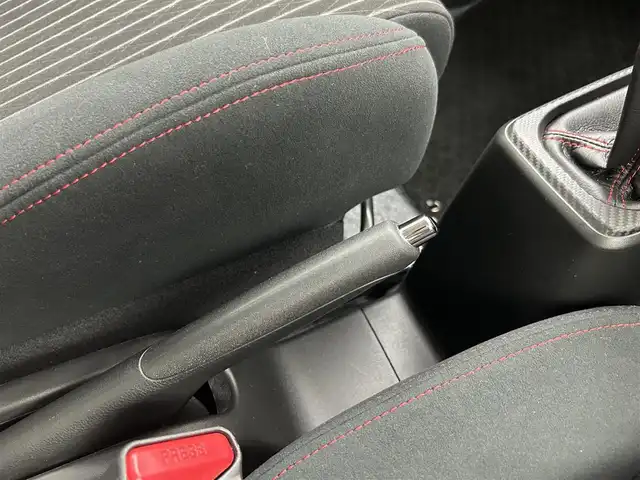 スズキ アルト ワークス 茨城県 2020(令2)年 2.8万km ブルーイッシュブラックパール3 社外オーディオプレーヤー［U340］/純正アルミホイール/社外フロアマット/レカロシート/運転席ローボジシートレール付（純正車載有）