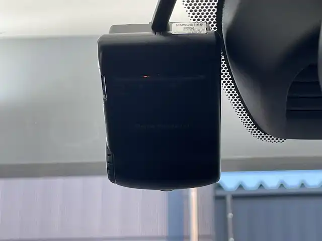 日産 ノート メダリスト X Vセレクション+セーフティⅡ 滋賀県 2016(平28)年 3.4万km ブリリアントホワイトパール 純正7インチナビ/【Bluetooth/CD/DVD/フルセグTV】/ハーフレザーシート/全方位カメラ/クリアランスソナー/レーンキープアシスト/衝突軽減ブレーキ/LEDヘッドライト/オートライト/プッシュスタート/スマートキー