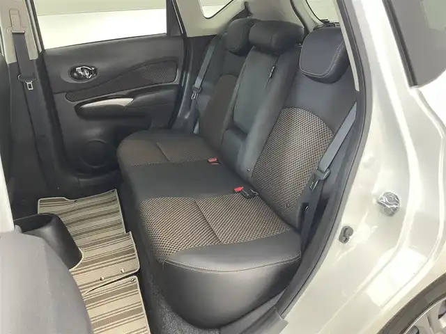 日産 ノート メダリスト X Vセレクション+セーフティⅡ 滋賀県 2016(平28)年 3.4万km ブリリアントホワイトパール 純正7インチナビ/【Bluetooth/CD/DVD/フルセグTV】/ハーフレザーシート/全方位カメラ/クリアランスソナー/レーンキープアシスト/衝突軽減ブレーキ/LEDヘッドライト/オートライト/プッシュスタート/スマートキー