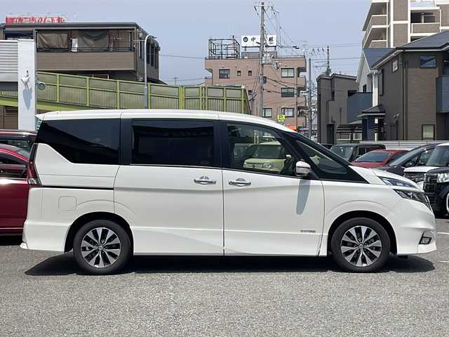 日産 セレナ ハイウェイスターVセレクションⅡ 兵庫県 2019(平31)年 4.5万km ブリリアントホワイトパール ワンオーナー/9インチ純正ナビ/フルセグTV/Bluetooth/CD/DVD/バックカメラ/両側パワースライドドア/インテリジェントエマージェンシーブレーキ/LDW(車線逸脱警報)/LEDヘッドランプ/オートライト/シートバックポケット（運転席/助手席）/2列目超ロングスライドシート/横スライドシート/スライド機構付スマートアップ3列目シート/クルーズコントロール/ETC/取扱説明書・保証書