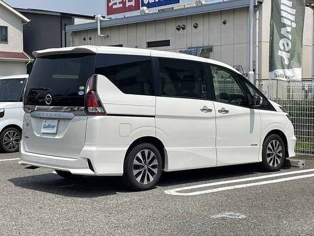 日産 セレナ ハイウェイスターVセレクションⅡ 兵庫県 2019(平31)年 4.5万km ブリリアントホワイトパール ワンオーナー/9インチ純正ナビ/フルセグTV/Bluetooth/CD/DVD/バックカメラ/両側パワースライドドア/インテリジェントエマージェンシーブレーキ/LDW(車線逸脱警報)/LEDヘッドランプ/オートライト/シートバックポケット（運転席/助手席）/2列目超ロングスライドシート/横スライドシート/スライド機構付スマートアップ3列目シート/クルーズコントロール/ETC/取扱説明書・保証書