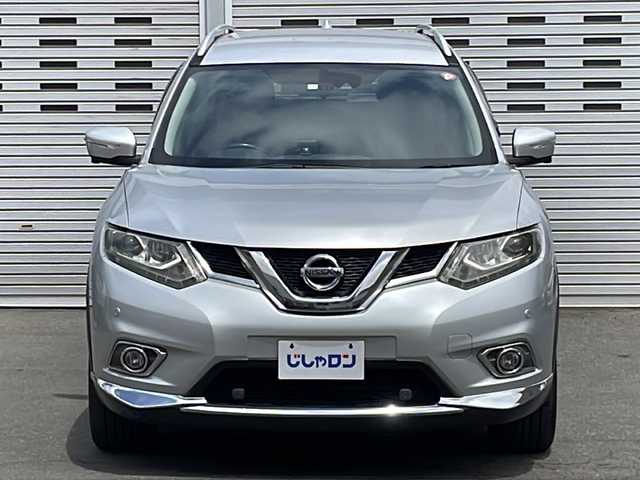 日産 エクストレイル 20Xt エマージェンシーブレーキ 道央・札幌 2016(平28)年 8.6万km ブリリアントシルバー (株)IDOMが運営する【じしゃロン札幌店】の自社ローン専用車両になりますこちらは現金またはオートローンご利用価格です。自社ローンご希望の方は別途その旨お申し付けください。/純正ナビ/（CD/BT/フルセグTV）/三列シート/エマージェンシーブレーキ/アラウンドビューモニター/クルーズコントロール/ヒルディセントコントロール/パワーバックドア/カプロンシート/シートヒーター/ルーフレール/純正アルミホイール/スマートキー/プッシュスタート/保証書、取説