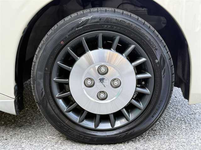 日産 ルークス オーテック 千葉県 2022(令4)年 0.5万km フローズンバニラパール 純正ナビ/Bluetooth/フルセグ/インテリジェントエマージェンシーブレーキ/両側パワースライドドア/アラウンドビューモニター/デジタルインナーミラー/ETC/前後ドラレコ/ステアリングスイッチ/ハーフレザーシート/オートライト