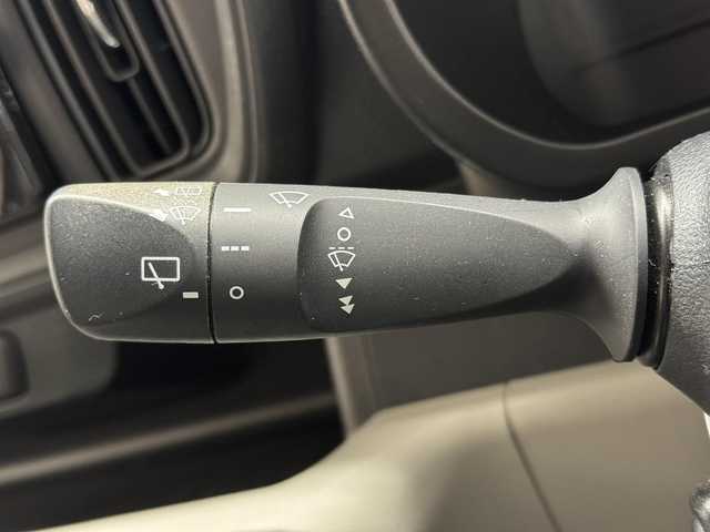 トヨタ パッソ X Lパッケージ S 三重県 2017(平29)年 3.8万km キナコメタリック ガソリン/FF/インパネCVT/純正 7インチナビ NSZT-W66T/（AM/FM/CD/DVD/TV/SD/SDREC/Bluetooth）/バックカメラ/安全/・衝突回避支援ブレーキ機能/・衝突警報機能/・車線逸脱警報機能/・VSC/・TRC（トラクションコントロールシステム）/装備/・LEDヘッドランプ/・オートエアコン/・プッシュスタート/・ステアリングスイッチ/・後席シートベルトインジケーター/・電動格納ドアミラー/・純正ホイールキャップ＋14インチスチールホイール/・スマートキーx1/・パワーステアリング/・パワーウインドウ（全ドア）/など