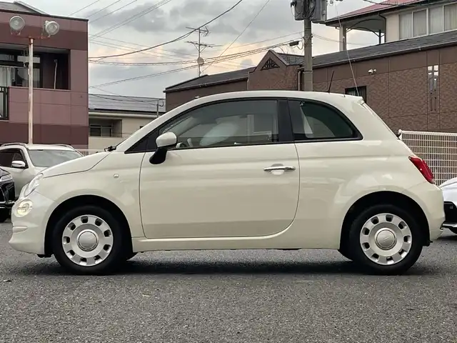 フィアット ５００ 1．2 ポップ 福岡県 2018(平30)年 3.8万km ビアンコ・ガーラ 純正Uconnectディスプレイオーディオ/　(AM/FM/Bluetooth/USB/AUX)/横滑り防止/ドライブモードスイッチ/革巻きステアリング/ステアリングスイッチ/純正フロアマット/純正前後ドライブレコーダー【WHSR-510】/ETC/アクセサリーソケット/ISOFIX/スペアキー×1(鍵のみ)/保証書/取扱説明書/ディスプレイオーディオ取扱説明書