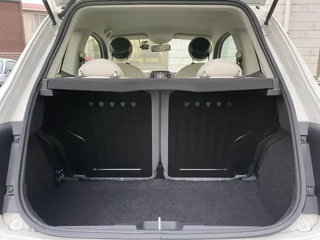 フィアット ５００ 1．2 ポップ 福岡県 2018(平30)年 3.8万km ビアンコ・ガーラ 純正Uconnectディスプレイオーディオ/　(AM/FM/Bluetooth/USB/AUX)/横滑り防止/ドライブモードスイッチ/革巻きステアリング/ステアリングスイッチ/純正フロアマット/純正前後ドライブレコーダー【WHSR-510】/ETC/アクセサリーソケット/ISOFIX/スペアキー×1(鍵のみ)/保証書/取扱説明書/ディスプレイオーディオ取扱説明書