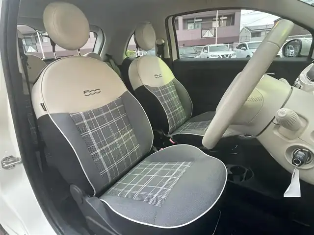 フィアット ５００ 1．2 ポップ 福岡県 2018(平30)年 3.8万km ビアンコ・ガーラ 純正Uconnectディスプレイオーディオ/　(AM/FM/Bluetooth/USB/AUX)/横滑り防止/ドライブモードスイッチ/革巻きステアリング/ステアリングスイッチ/純正フロアマット/純正前後ドライブレコーダー【WHSR-510】/ETC/アクセサリーソケット/ISOFIX/スペアキー×1(鍵のみ)/保証書/取扱説明書/ディスプレイオーディオ取扱説明書