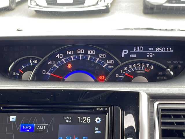 ダイハツ タント カスタム X 茨城県 2015(平27)年 8.5万km ブラックマイカメタリック (株)IDOMが運営する【じしゃロン水戸店】の自社ローン専用車両になりますこちらは現金またはオートローンご利用時の価格です。自社ローンご希望の方は別途その旨お申付け下さい/社外ディスプレイオーディオ/CD/DVD/Bluetooth/パワースライドドア/LEDヘッドライト/純正14インチAW/ETC/プッシュスタート/スマートキー