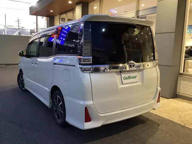 トヨタ ヴォクシー ZS 煌 愛知県 2019(平31)年 5万km ホワイトパールクリスタルシャイン ワンオーナー /純正SDナビ　/フルセグ　/後席モニター　/前後ドラレコ　/ビルトインETC /クルーズコントロール　/スマートキー　/AHB /LDA /PCS /両側パワースライドドア　/バックカメラ　/LEDヘッド　