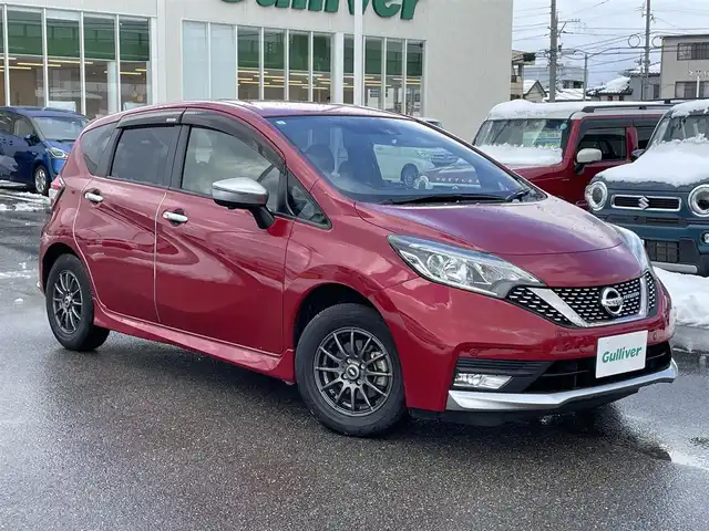 日産 ノート オーテック 石川県 2019(平31)年 3.5万km ガーネットレッド 純正7型ナビ/フルセグTV/全方位カメラ/専用シート/社外アルミホイール/ドライブレコーダー/スマートルームミラー/エマージェンシーブレーキ/LEDヘッドライト/ETC/レーンキープアシスト/インテリキー/プッシュスタート/電動ミラー/保証書