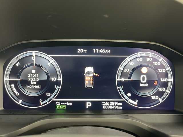 三菱 アウトランダー ＰＨＥＶ P 道央・札幌 2022(令4)年 0.9万km ブラックダイヤモンド 純正ナビ　/ステアリングヒーター　/ＥＴＣ　/前後ドラレコ　/禁煙車　/ブラインドスポットモニター　/レザーシート/電動リアゲート　/全方位カメラ　/パワーシート　/衝突軽減ブレーキ　/ＬＥＤヘッドライト　/レーダークルーズコントロール/ワンオーナー/リアサンシェード/全席シートヒーター