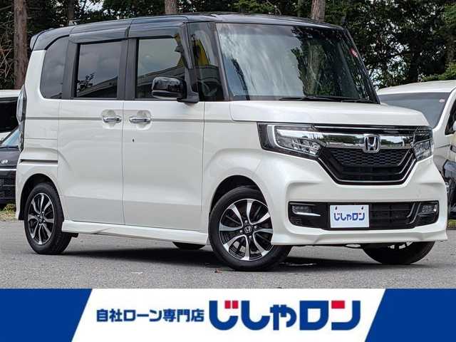 ホンダ Ｎ ＢＯＸ カスタム G L ホンダセンシング 栃木県 2018(平30)年 7.2万km プレミアムホワイトパールⅡ (株)IDOMが運営する【じしゃロン宇都宮店】の自社ローン対象車両になります。こちらは現金またはオートローンご利用時の価格です。自社ローンご希望の方は別途その旨お申付け下さい/社外ナビ/衝突軽減システム/クルーズコントロール/レーンキープアシスト/パワースライドドア/バックカメラ/ETC/スマートキー/プッシュスタート/純正14インチAW