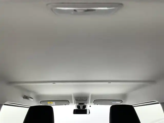 スズキ ジムニー XC 群馬県 2024(令6)年 0.1万km ピュアホワイトP ５速ＭＴ　パートタイム４ＷＤ　デュアルカメラブレーキサポート　前席シートヒーター　横滑り防止　ＬＥＤヘッドランプ　オートライト　フォグランプ　Ｒソナー　スマートキー　プッシュスタート　ターボ　禁煙車