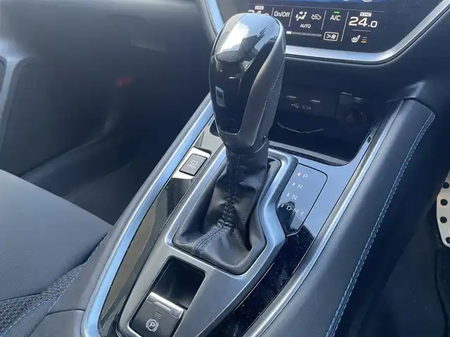 スバル レヴォーグ 1．8GT－H EX 愛知県 2021(令3)年 2万km マグネタイトグレーメタリック ワンオーナー/純正11.6型センターディスプレイナビ/・Bluettoth／地デジTV/・Apple Car Play／Android Auto/フロント／サイド／バック／全周囲カメラ/純正デジタルインナーミラー/前席メモリ付パワーシート/前席／後席左右シートヒーター/ハンズフリーパワーバックドア/12.3インチフル液晶メーター/パドルシフト/ブルーステッチ革巻きハンドル/アイサイトXテクノロジー/・プリクラッシュブレーキ/・ツーリングアシスト/・後退時ブレーキアシスト/・誤発進抑制制御/・車線逸脱警報/・全車速追従機能付クルーズコントロール/・渋滞時ハンズオフアシスト/・渋滞時発進アシスト/・アクティブレーンチェンジアシスト/アイサイトセーフティプラス/純正18インチAW/スマートキー＆プッシュスタート