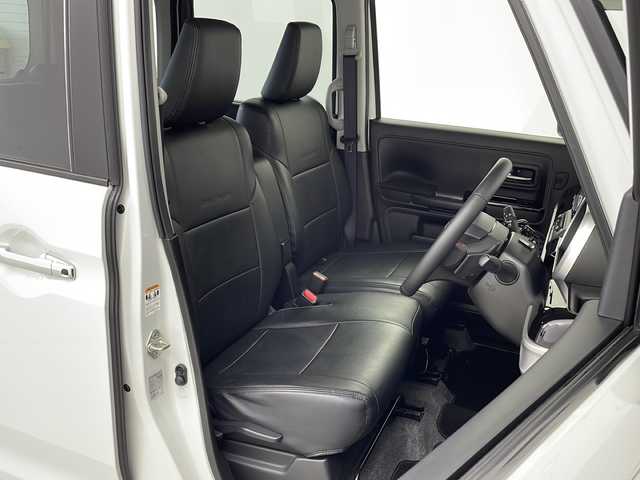 スズキ スペーシア カスタム HYBRID XS ターボ 新潟県 2021(令3)年 5.8万km ピュアホワイトP 社外メモリナビ(MDV-S708L)/フルセグTV/LEDヘッドライト/両側パワースライドドア/パドルシフト/ビルトインETC/ヘッドアップディスプレイ/リアコーナーセンサー/社外シートカバー(Bros clazzio)/レーダークルーズコントロール/スマートキー/レーンキープアシスト/ターボ/シートヒーター/社外フロアマット/LEDヘッドライト